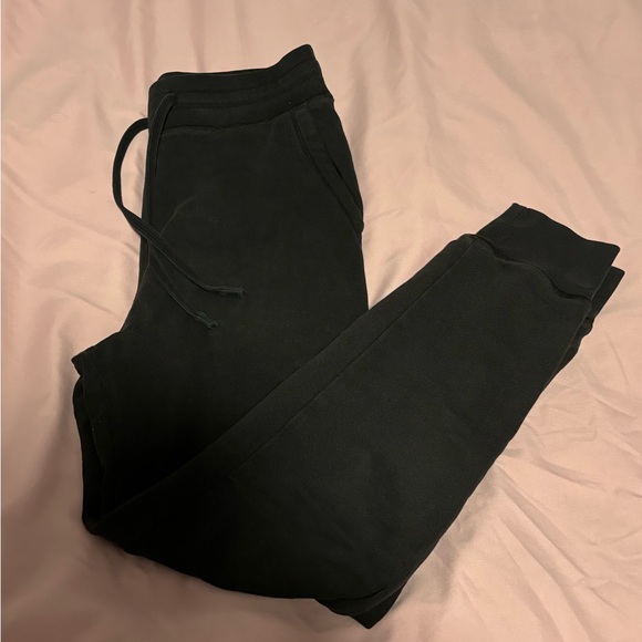 Uniqlo Jogger Sweatpants - Picture 1 of 4
